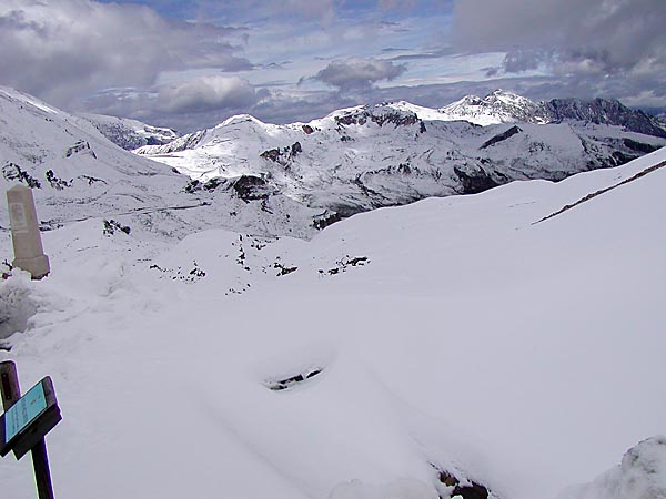 Pohled z Hochtoru na EdelweissSpitze